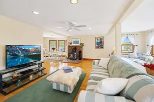 36 Hampton Cir, Hull, MA 02045 - Photo 4