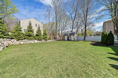 144 Linden Street #2, Wellesley, MA 02482 - Photo 24