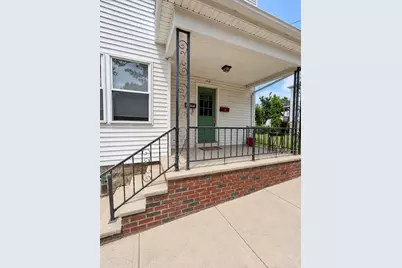 164 Hood St #1E, Fall River, MA 02720 - Photo 4