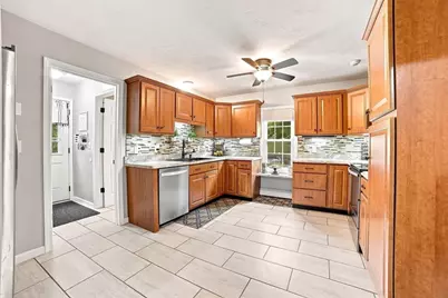 7 Leela Lane, Leicester, MA 01542 - Photo 8