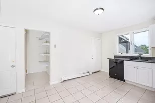 12 Kilby St, Somerville, MA 02143 - Photo 4