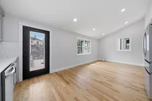16 Putnam St, Somerville, MA 02143 - Photo 12