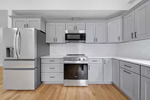 16 Putnam St, Somerville, MA 02143 - Photo 14