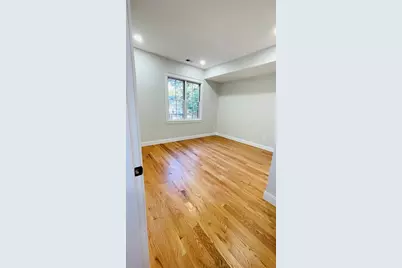 16 Putnam St #2, Somerville, MA 02143 - Photo 8