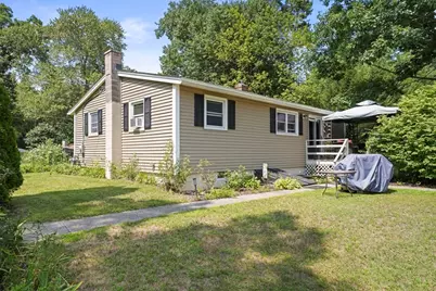 122 Paula Cir, East Brookfield, MA 01515 - Photo 1