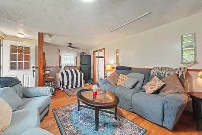 122 Paula Cir, East Brookfield, MA 01515 - Photo 4
