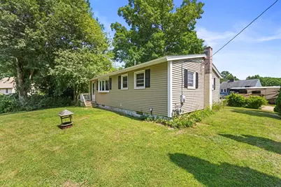 122 Paula Cir, East Brookfield, MA 01515 - Photo 2