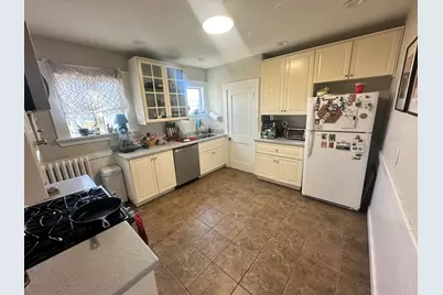 12 Indiana Ave #2, Somerville, MA 02145 - Photo 8