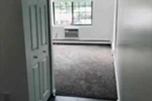 135 Grove St, Rockland, MA 02370 - Photo 4
