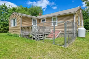 502 South St, Holbrook, MA 02343 - Photo 6