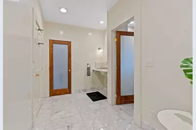 16 Williams St, Easton, MA 02356 - Photo 10