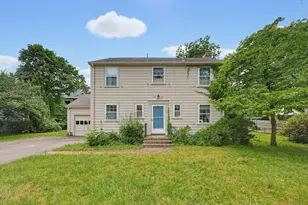 7 Schaller St, Wellesley, MA 02482 - Photo 28