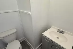 34-36 Crandall St, Adams, MA 01220 - Photo 10