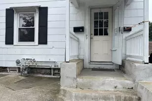 4 Border St, Woburn, MA 01801 - Photo 1