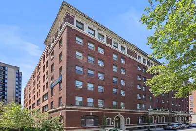 122 Chestnut St #215, Springfield, MA 01103 - Photo 1