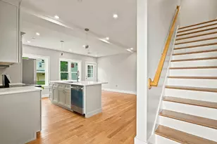 4 Mayhew St, Framingham, MA 01702 - Photo 6
