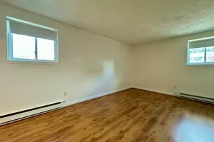 96 Fountain Ln, Weymouth, MA 02190 - Photo 6