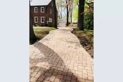 27 Gammons Rd #27, Newton, MA 02468 - Photo 16