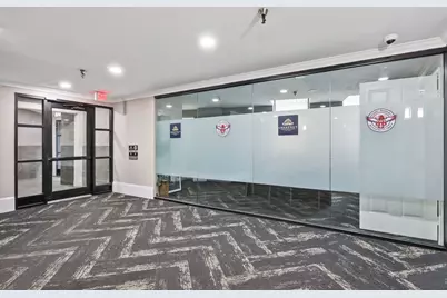 122 Chestnut St #L003, Springfield, MA 01103 - Photo 8