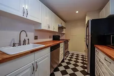 21 Linden St #216, Quincy, MA 02170 - Photo 14