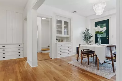 32 Ocean St, Beverly, MA 01915 - Photo 10