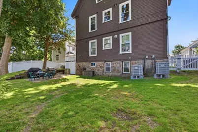 32 Ocean St, Beverly, MA 01915 - Photo 36