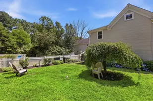 73 Gray St, Billerica, MA 01821 - Photo 4