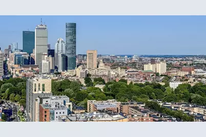 188 Brookline Ave #26H, Boston, MA 02215 - Photo 2