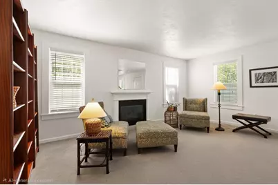 47 Lilac Cir #47, Marlborough, MA 01752 - Photo 10