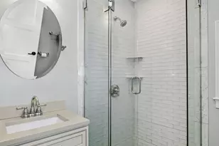 1880 Beacon St, Brookline, MA 02445 - Photo 10
