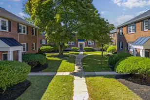 924 Massachusetts Ave, Arlington, MA 02476 - Photo 1