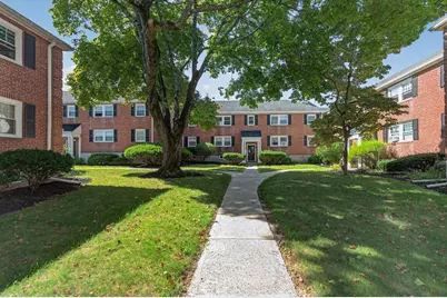 930 Massachusetts Ave #5, Arlington, MA 02476 - Photo 1