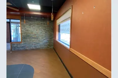 112 Main Street #8, Pepperell, MA 01463 - Photo 2