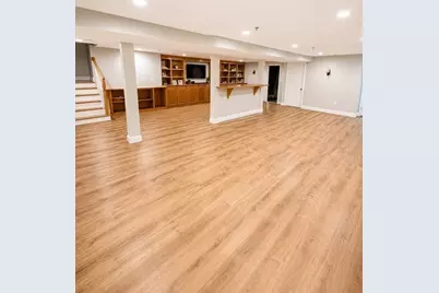 33 Woodlea Rd, North Andover, MA 01845 - Photo 14