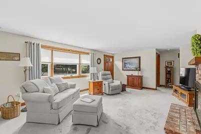 32 Shields Rd, Mashpee, MA 02649 - Photo 8