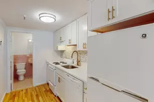 513 Beacon, Boston, MA 02115 - Photo 12