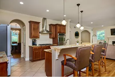 2 Kevin Dr, Southampton, MA 01073 - Photo 10