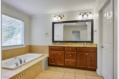 2 Kevin Dr, Southampton, MA 01073 - Photo 32