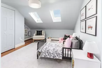 27 Saint James St, Boston, MA 02119 - Photo 10