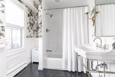 27 Saint James St, Boston, MA 02119 - Photo 14