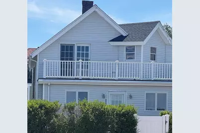 639 Quincy Shore Dr, Quincy, MA 02170 - Photo 2