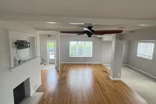 639 Quincy Shore Dr, Quincy, MA 02170 - Photo 4
