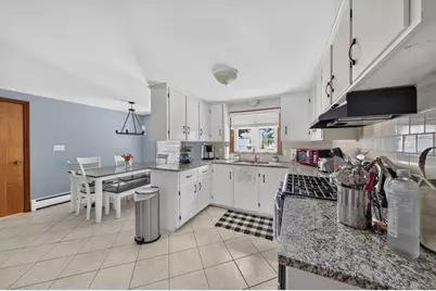 458 Orswell St, Fall River, MA 02721 - Photo 14