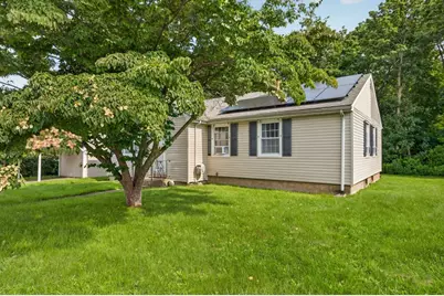 458 Orswell St, Fall River, MA 02721 - Photo 4