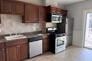 34 O St, Boston, MA 02127 - Photo 2
