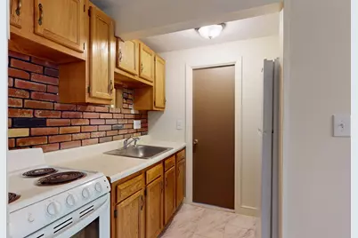 20A Day #2, Waltham, MA 02453 - Photo 8