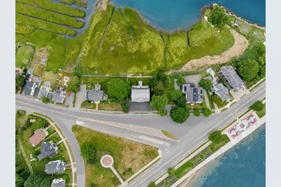 7 Essex Ave #1, Gloucester, MA 01930 - Photo 8