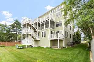 7 Essex Ave, Gloucester, MA 01930 - Photo 12