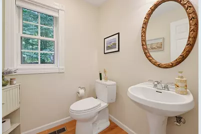 31 Hockanum Rd, Hadley, MA 01035 - Photo 20