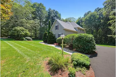31 Hockanum Rd, Hadley, MA 01035 - Photo 38